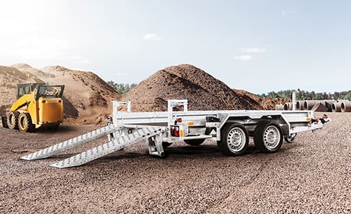 Baumaschinenanhänger