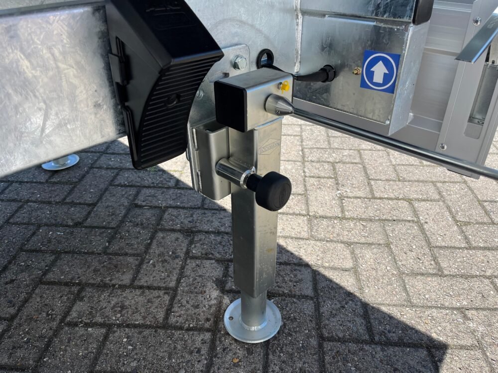 RK-AL 2514:15 + Kastenaufsatz, Automatikstützrad, Teleskopkurbelstützen 11 RK-AL 2514:15 + Kastenaufsatz, Automatikstützrad, Teleskopkurbelstützen 11