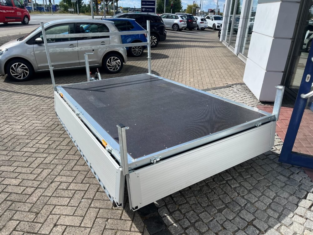 HL-AL 2516:135 + Profi-Paket, Teleskopkurbelstützen, Automatikstützrad, flexible Netzhaken 10