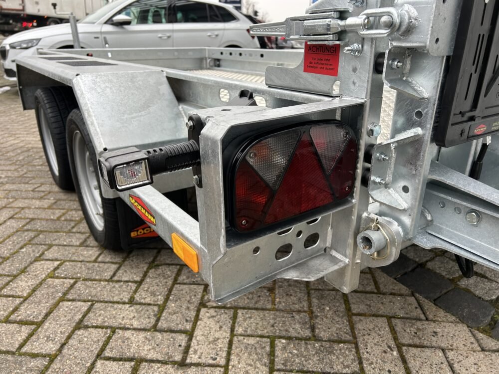 Böckmann BT-ST 3014:27 + Riffelblech7 Böckmann BT-ST 3014:27 + Riffelblech7