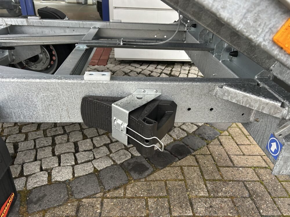 Böckmann DK-AL 3718:35 P + Gitteraufsatz 6 Böckmann DK-AL 3718:35 P + Gitteraufsatz 6