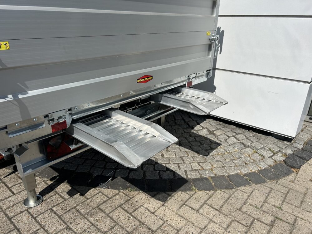 Böckmann DK-AL 3218:35 P + 50cm Kastenaufsatz, E-Hydraulik, Teleskopkurbelstützen 21