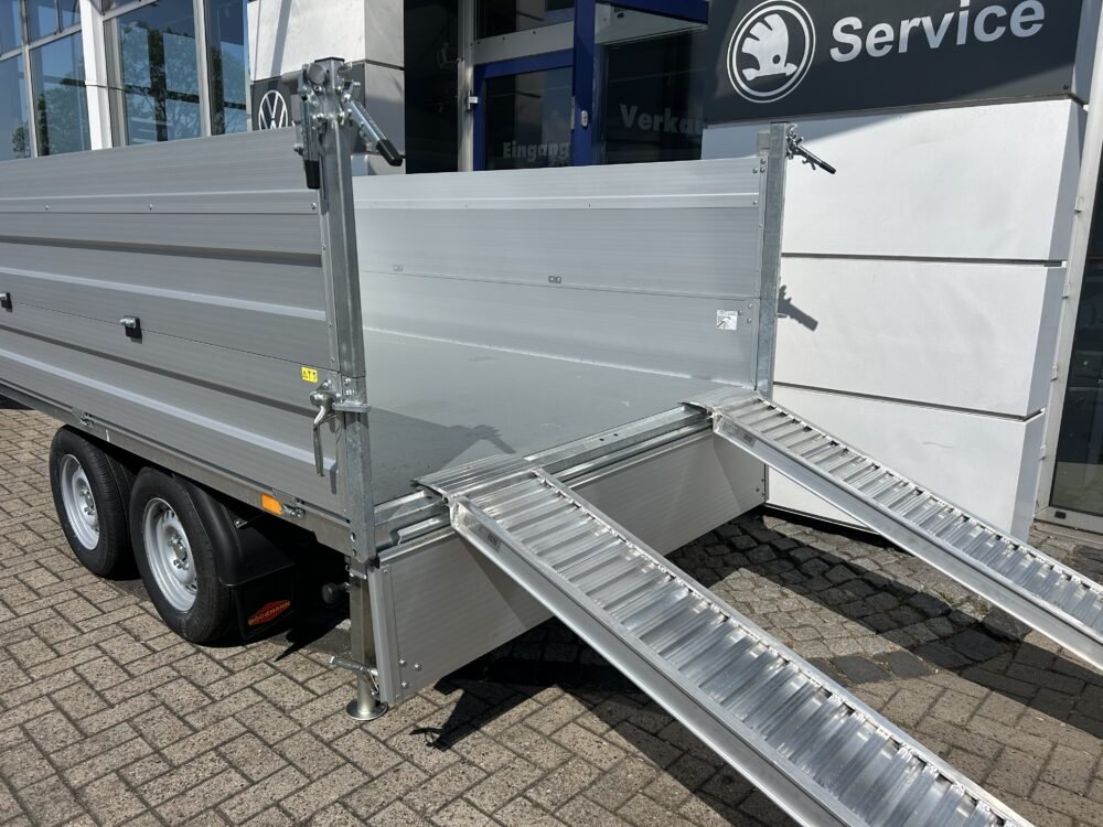 Böckmann DK-AL 3218:35 P + 50cm Kastenaufsatz, E-Hydraulik, Teleskopkurbelstützen, Auffahrschienen 10