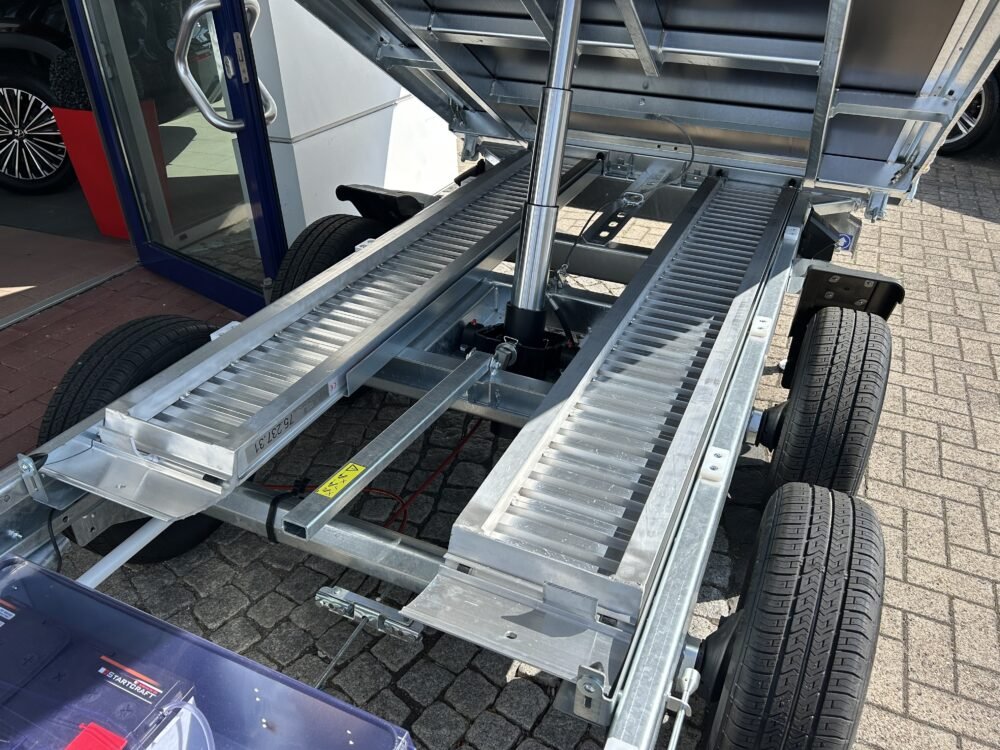 Böckmann DK-AL 3218:35 P + 50cm Kastenaufsatz, E-Hydraulik, Teleskopkurbelstützen, Auffahrschienen 3