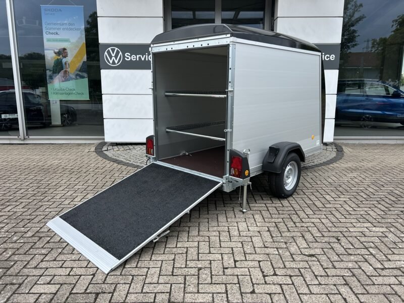 Böckmann KT-PB-AL 2513:135 + Radstoßdämpfer, Ankerschienen, Bison-Stange, Automatikstützrad 1