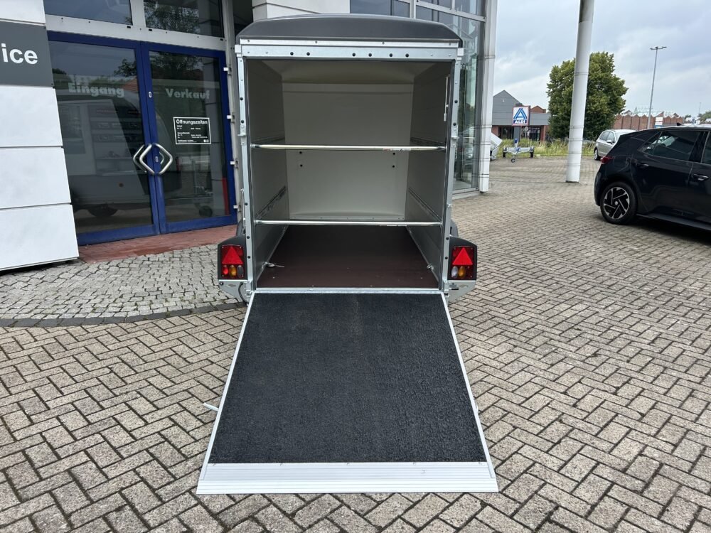Böckmann KT-PB-AL 2513:135 + Radstoßdämpfer, Ankerschienen, Bison-Stange, Automatikstützrad 4